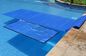 Крышка бассейна анти- УЛЬТРАФИОЛЕТОВОГО одеяла пузыря PE цвета крышки бассейна 100um 200um солнечного голубого солнечная
